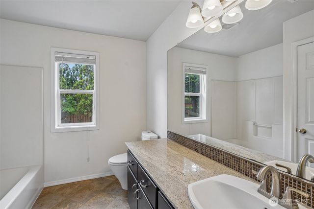 2111 NW Willow Drive, Camas, WA 98607