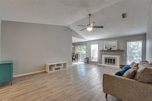 226 Rockwall Parkway, Rockwall, TX 75032