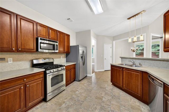 4940 Fieldstone Bend Drive, Cumming, GA 30028