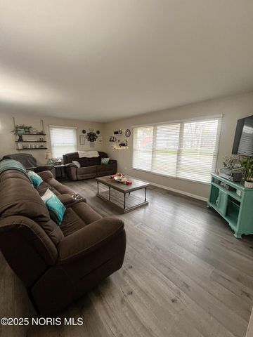 4784 Santa Maria Drive, Toledo, OH 43614