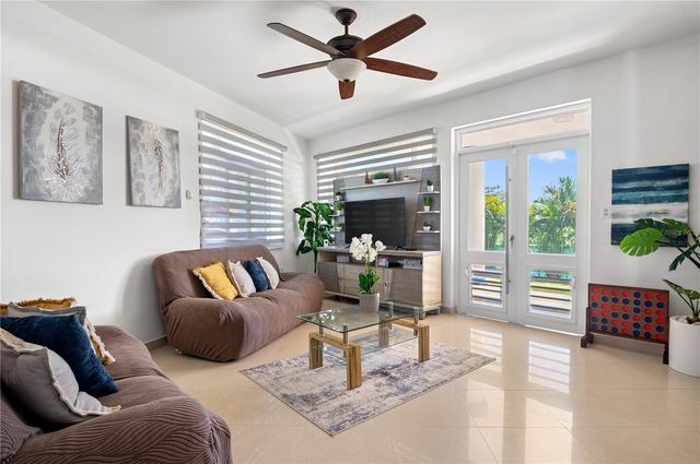 1 CALLE ISAMAR, Isabela, PR 00662