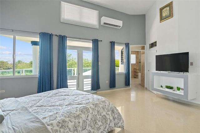 1 CALLE ISAMAR, Isabela, PR 00662