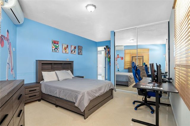 1 CALLE ISAMAR, Isabela, PR 00662