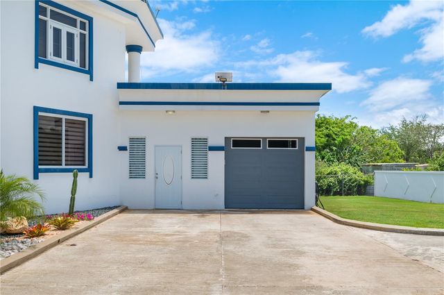 1 CALLE ISAMAR, Isabela, PR 00662