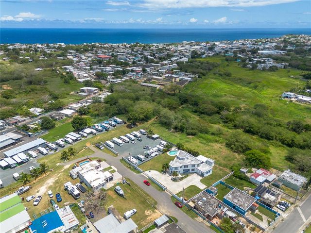 1 CALLE ISAMAR, Isabela, PR 00662
