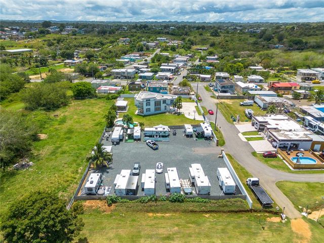1 CALLE ISAMAR, Isabela, PR 00662