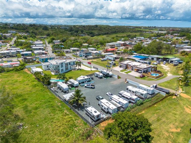 1 CALLE ISAMAR, Isabela, PR 00662