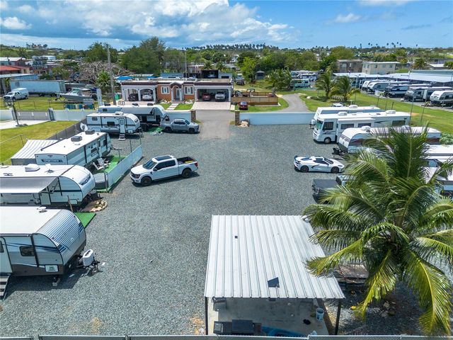 1 CALLE ISAMAR, Isabela, PR 00662