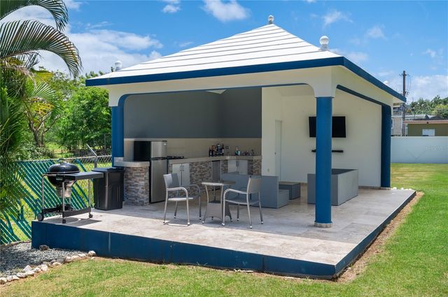 1 CALLE ISAMAR, Isabela, PR 00662