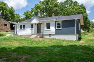 3140 S Stratford Road, Winston-salem, NC 27103