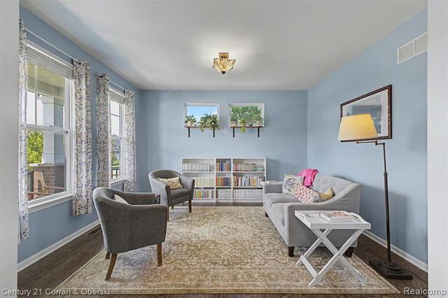 24256 Oak Ridge Boulevard, South Lyon, MI 48178