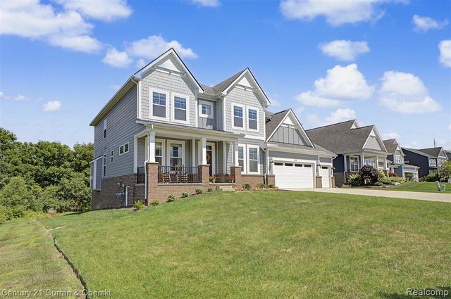 24256 Oak Ridge Boulevard, South Lyon, MI 48178