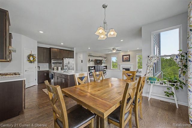 24256 Oak Ridge Boulevard, South Lyon, MI 48178