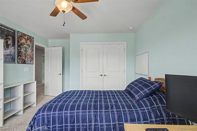 24256 Oak Ridge Boulevard, South Lyon, MI 48178