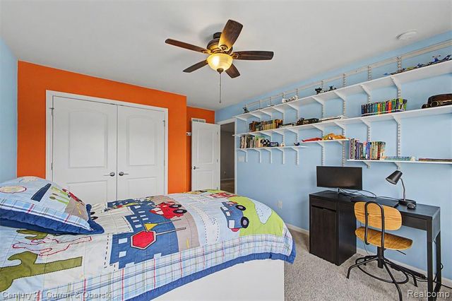 24256 Oak Ridge Boulevard, South Lyon, MI 48178