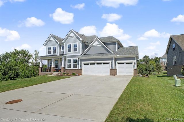 24256 Oak Ridge Boulevard, South Lyon, MI 48178