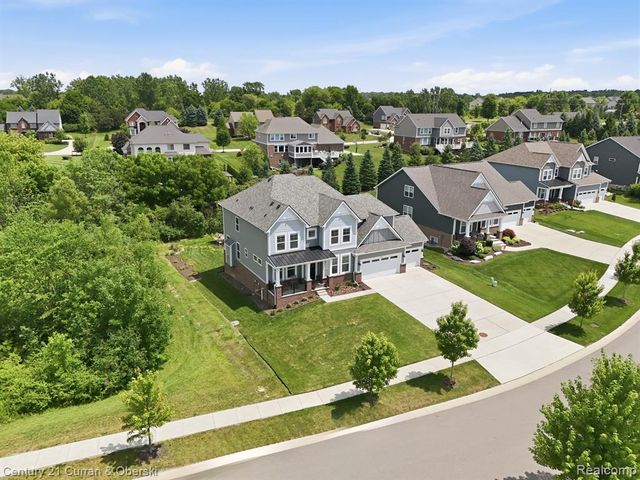 24256 Oak Ridge Boulevard, South Lyon, MI 48178