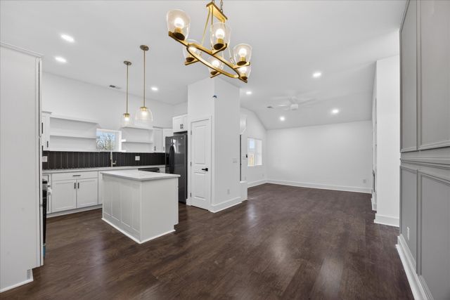 2707 Morena St, Nashville, TN 37208