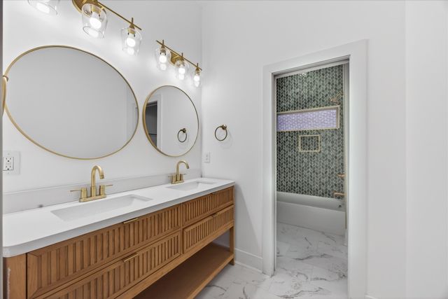 2707 Morena St, Nashville, TN 37208