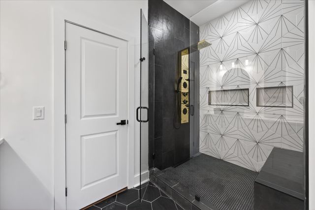 2707 Morena St, Nashville, TN 37208