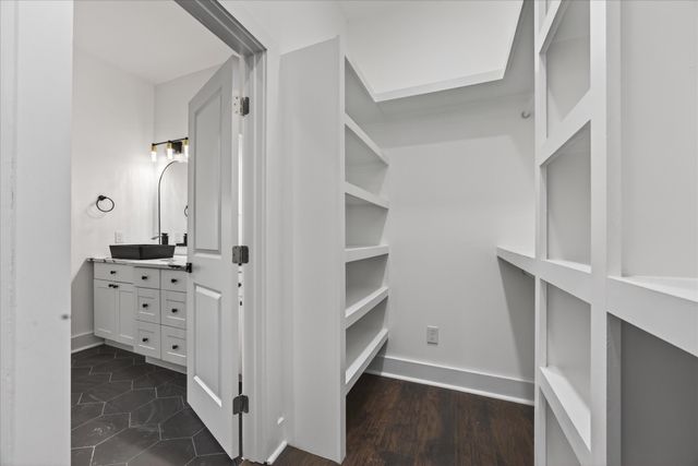 2707 Morena St, Nashville, TN 37208