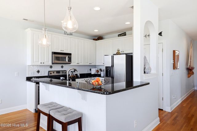 233 River Gate Lane, Wilmington, NC 28412
