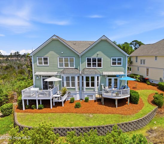 233 River Gate Lane, Wilmington, NC 28412