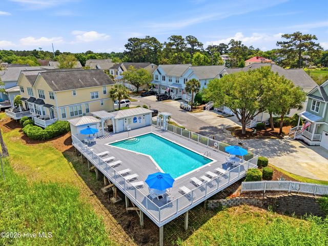 233 River Gate Lane, Wilmington, NC 28412