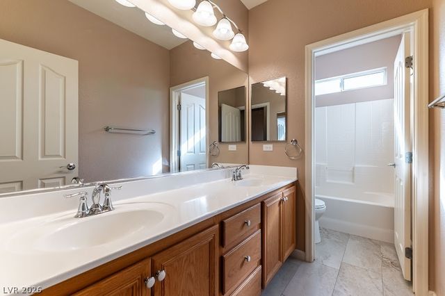 25 Amethyst Stars Avenue, North Las Vegas, NV 89031