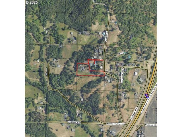 1880 FAIRHILL Dr, Roseburg, OR 97471