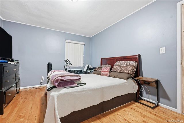 120 Bruce Terrace, Mineola, NY 11501