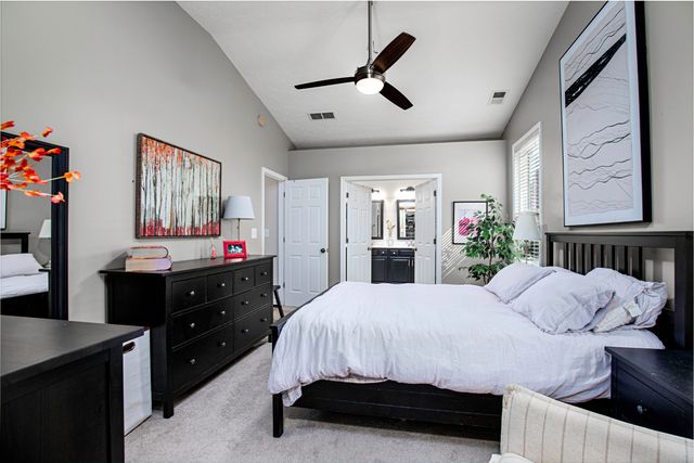 307 Lynnwood Drive, Versailles, KY 40383