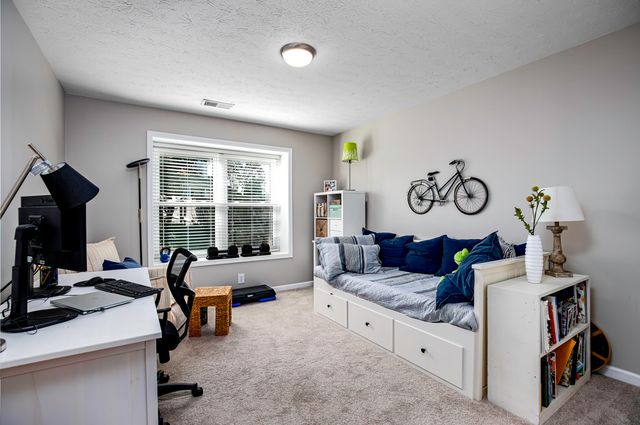 307 Lynnwood Drive, Versailles, KY 40383