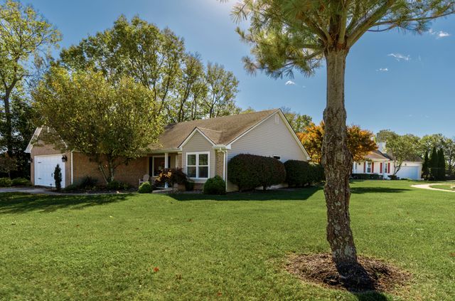 307 Lynnwood Drive, Versailles, KY 40383