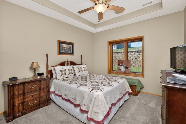 401 Aspen Drive, Norwalk, IA 50211