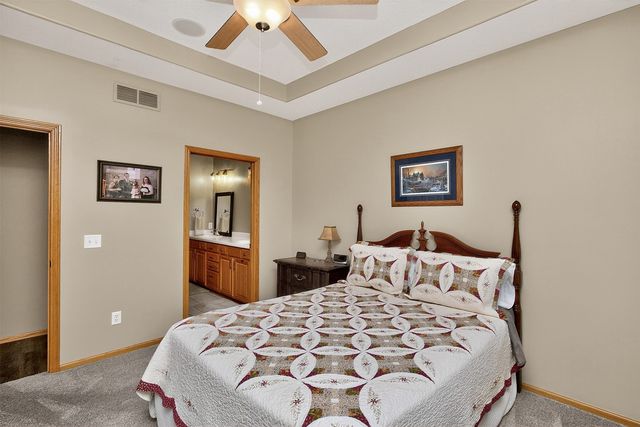 401 Aspen Drive, Norwalk, IA 50211