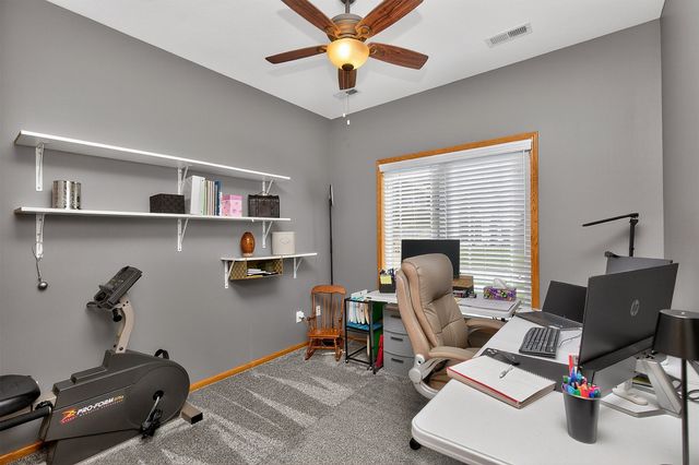401 Aspen Drive, Norwalk, IA 50211