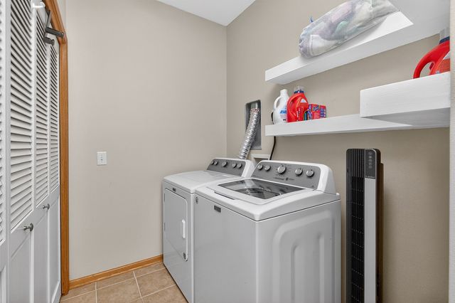 401 Aspen Drive, Norwalk, IA 50211