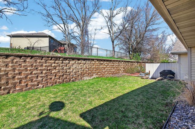 401 Aspen Drive, Norwalk, IA 50211