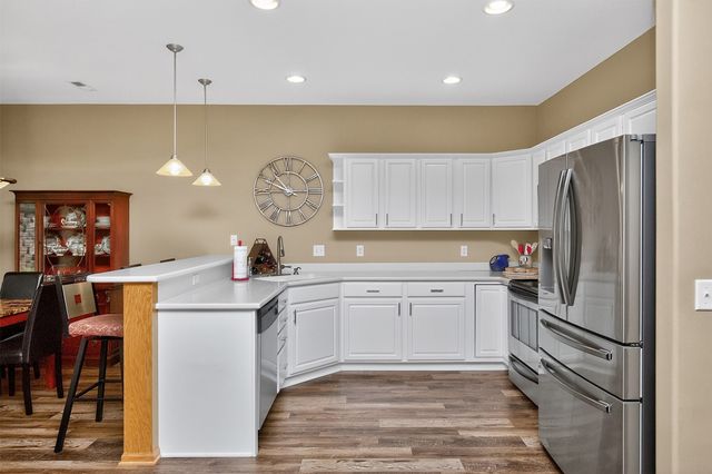 401 Aspen Drive, Norwalk, IA 50211