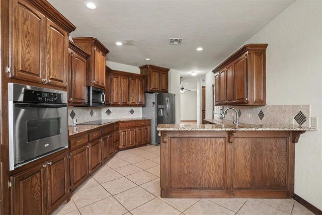 1504 SW Brentwood Boulevard, Lawton, OK 73505