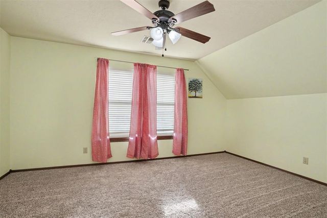 1504 SW Brentwood Boulevard, Lawton, OK 73505