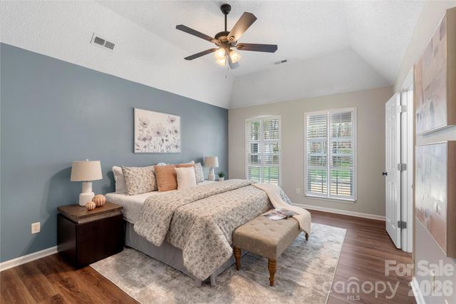 12028 Regent Ridge Lane, Charlotte, NC 28278