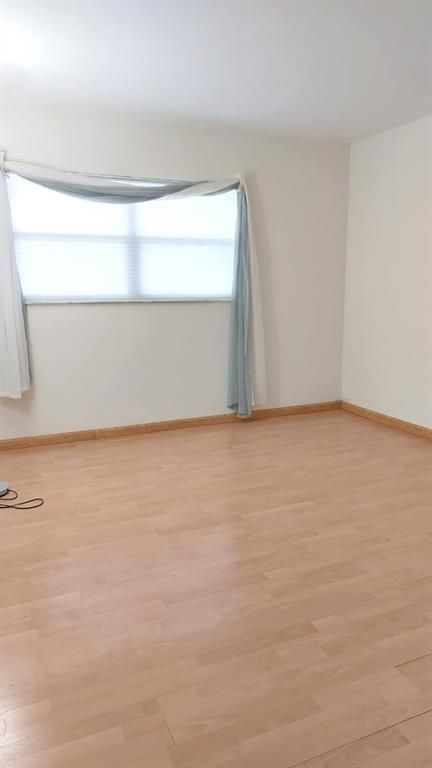 Image 5 of property listing at 280 Saxony F 280, Delray Beach, FL 33446