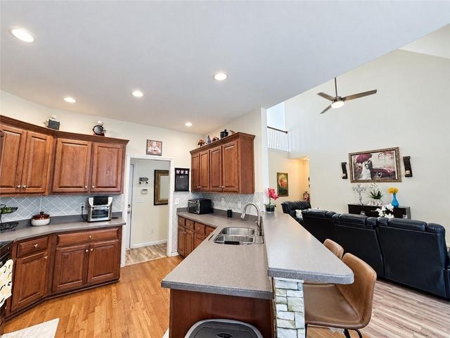 1026 Mason Lee Ave, Loganville, GA 30052