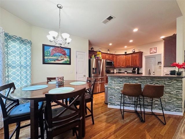 1026 Mason Lee Ave, Loganville, GA 30052