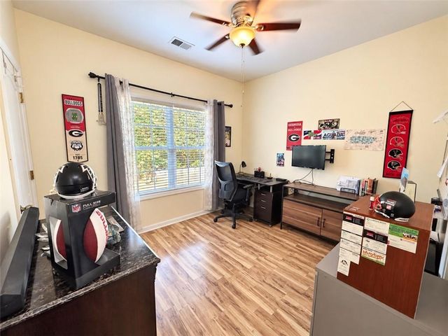 1026 Mason Lee Ave, Loganville, GA 30052