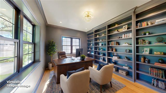5325 W 72ND Street, Prairie Village, KS 66208