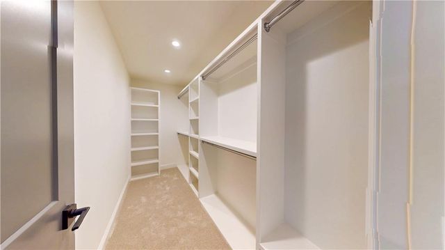 5325 W 72ND Street, Prairie Village, KS 66208