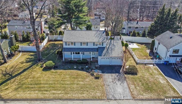 109 Windham Road, Hillsdale, NJ 07642